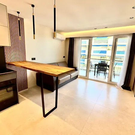 Lejlighed Les Pins - For 2 People - Wifi & Parking